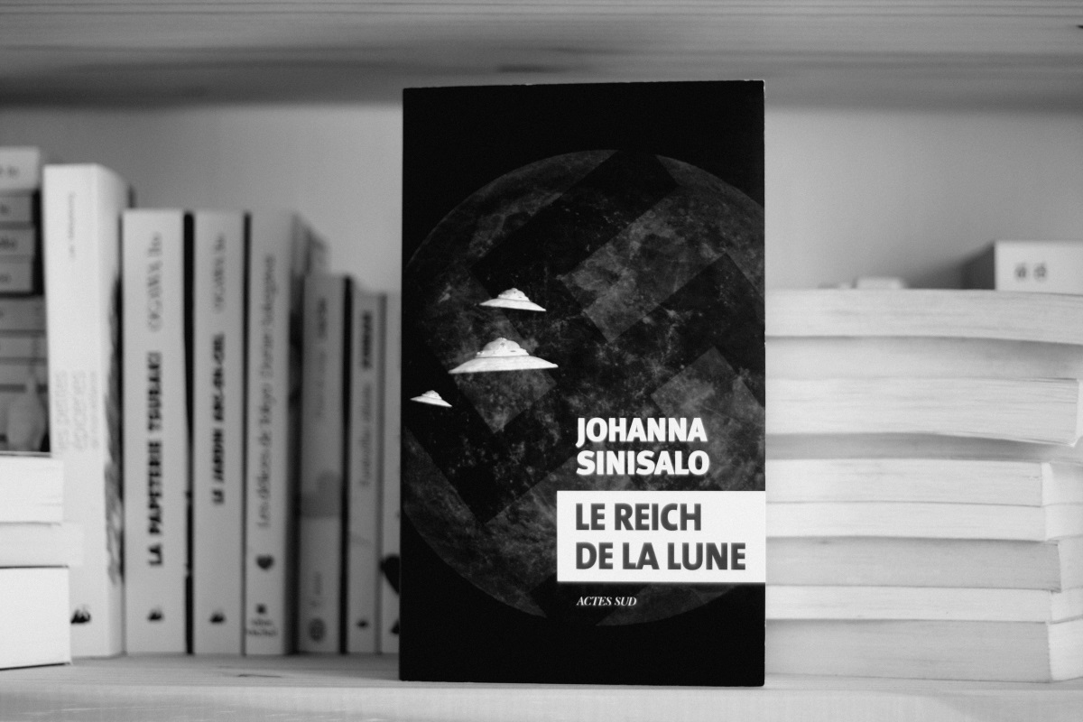 Le Reich de la lune de Johanna Sinisalo : loufoque, dérangeant ou les deux ?